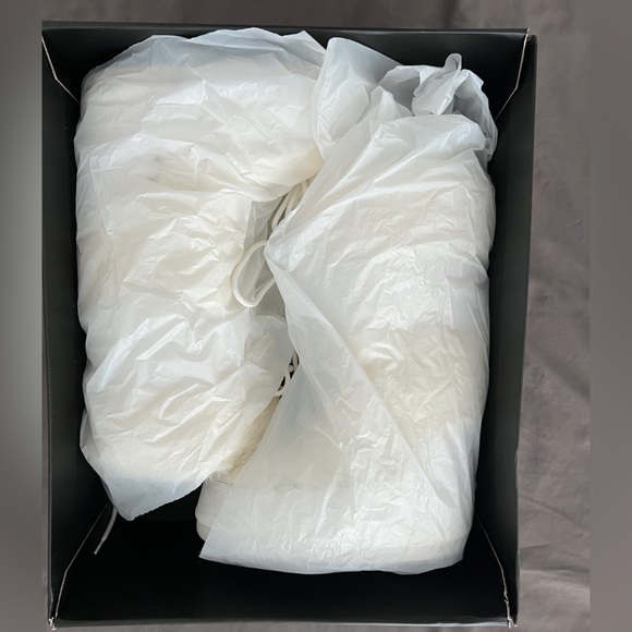 Moon Boots Icon Faux-Fur Snow boots White size 7/8.5 - Picture 2 of 12